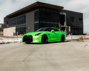 Preview wallpaper nissan gt-r, nissan, car, green, parking