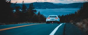 Preview wallpaper nissan gt-r, nissan, rear view, road, movement