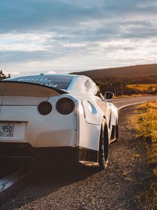 Preview wallpaper nissan gt-r, nissan, sportscar, car, white, rear view