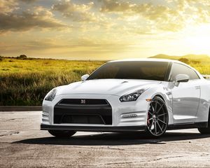 Preview wallpaper nissan gt-r, nissan, white, auto