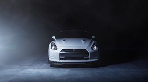 Preview wallpaper nissan, gt-r, r35, white, front, smoke