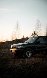 Preview wallpaper nissan, jeep, car, side view, sunset