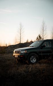 Preview wallpaper nissan, jeep, car, side view, sunset