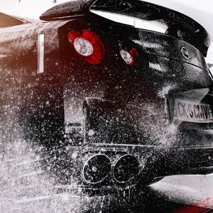 Preview wallpaper nissan r35 gt-r, washing, car, spray