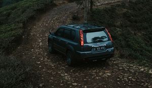 Preview wallpaper nissan x-trail, nissan, car, suv, gray