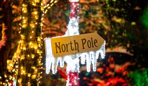 Preview wallpaper north pole, sign, inscription, text, backlight