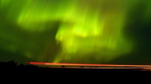 Preview wallpaper northern lights, aurora, horizon, starry sky, green