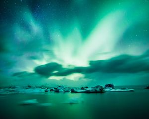 Preview wallpaper northern lights, aurora, lake, ice, horizon, iceland