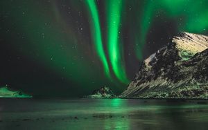 Preview wallpaper northern lights, aurora, mountain, snow, ice, norway