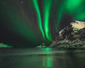 Preview wallpaper northern lights, aurora, mountain, snow, ice, norway