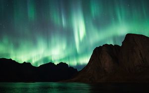 Preview wallpaper northern lights, aurora, mountains, lake, night