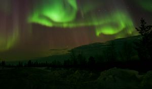 Preview wallpaper northern lights, aurora, night, dark, green