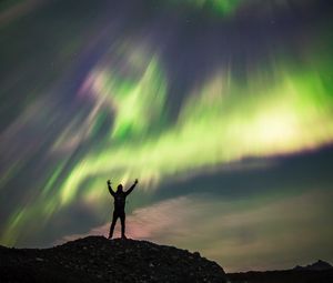 Preview wallpaper northern lights, aurora, silhouette, solitude, alone