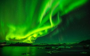 Preview wallpaper northern lights, aurora, sky, starry sky, night, green