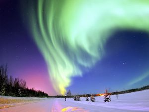 Preview wallpaper northern lights, aurora, winter, snow, stars