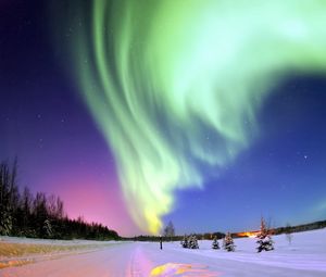 Preview wallpaper northern lights, aurora, winter, snow, stars