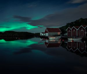 Preview wallpaper northern lights, building, night, coast