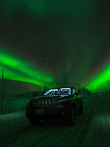 Preview wallpaper northern lights, car, starry sky, road, winter