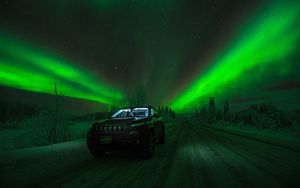 Preview wallpaper northern lights, car, starry sky, road, winter