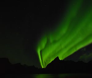 Preview wallpaper northern lights, green, dark