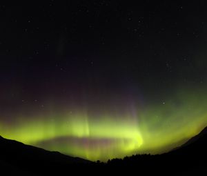 Preview wallpaper northern lights, hills, silhouettes, night