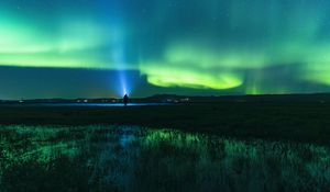 Preview wallpaper northern lights, man, night, glow