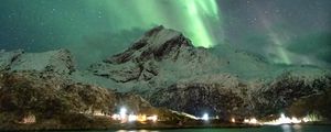Preview wallpaper northern lights, mountains, lights, lake