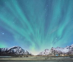 Preview wallpaper northern lights, mountains, snow, snowy, landscape