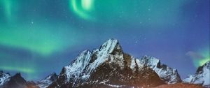 Preview wallpaper northern lights, mountains, snow, snowy, coast, houses