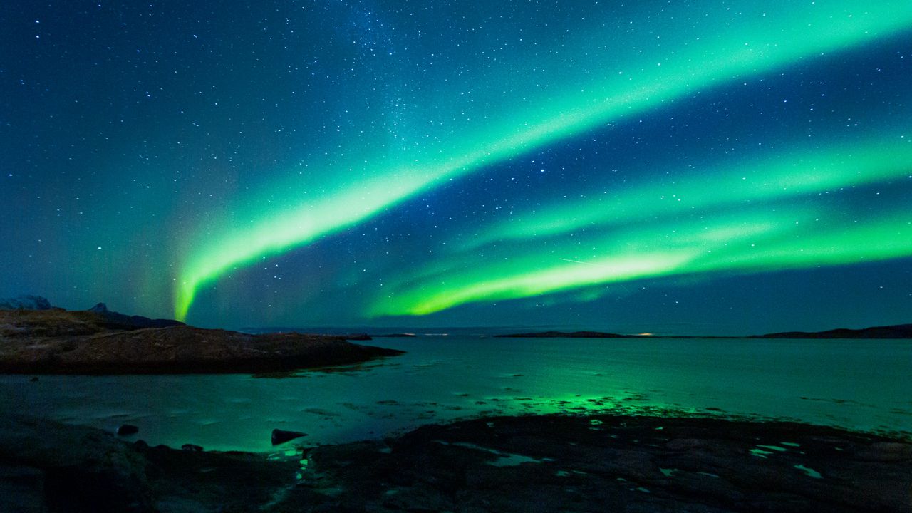 Wallpaper northern lights, night, nature, glow, green