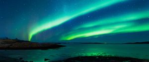 Preview wallpaper northern lights, night, nature, glow, green