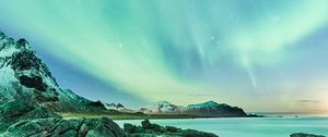 Preview wallpaper northern lights, rocks, lake, starry sky, stars