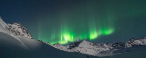 Preview wallpaper northern lights, sky, mountains, snow, winter, landscape