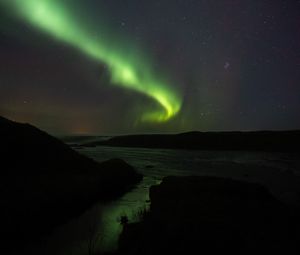 Preview wallpaper northern lights, starry sky, hills, river, night