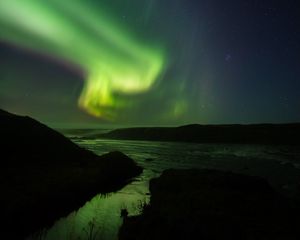 Preview wallpaper northern lights, starry sky, night, river, hills