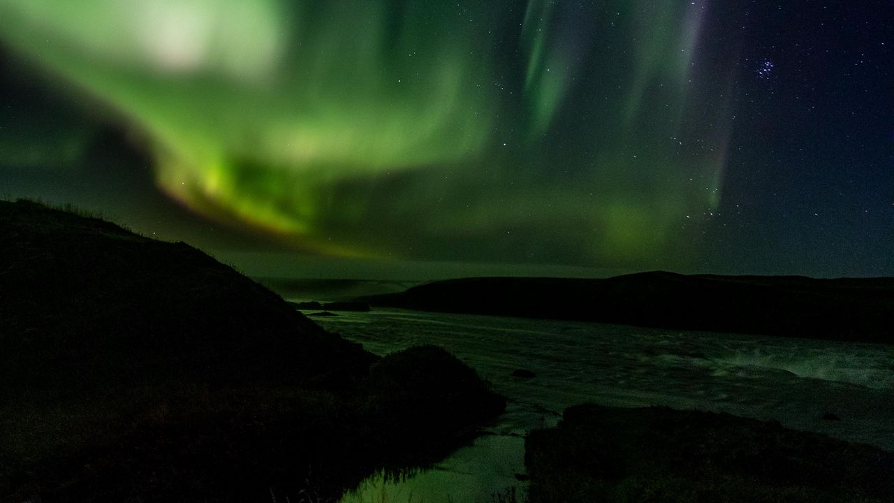 Wallpaper northern lights, starry sky, river, hills, night