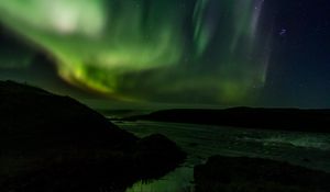 Preview wallpaper northern lights, starry sky, river, hills, night