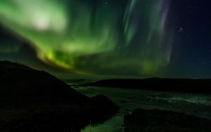 Preview wallpaper northern lights, starry sky, river, hills, night