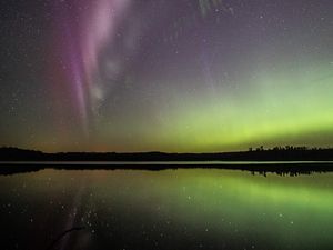 Preview wallpaper northern lights, stars, starry sky, lake, night