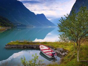 Preview wallpaper norway, boat, mountains, blue water, lake, coast, stones, grass
