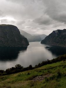 Preview wallpaper norway, eurlendford, river, grass, mountains