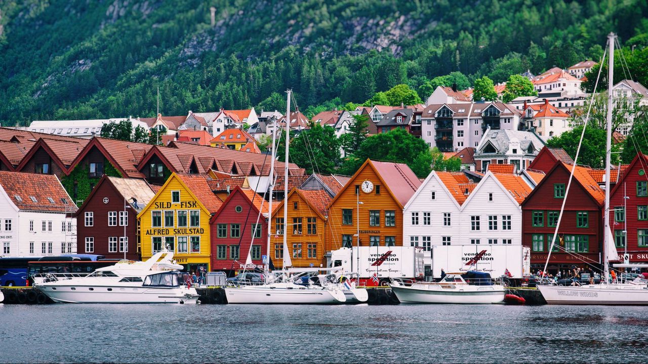 Wallpaper norway, home, sea, boats, mountains