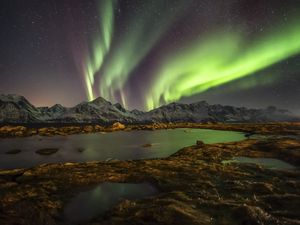 Preview wallpaper norway, night, northern lights, lake