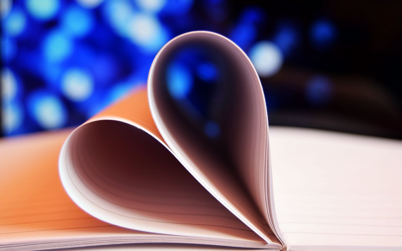 1680x1050 Wallpaper notebook, heart, pages