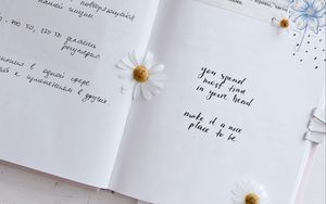 Preview wallpaper notebook, quotes, inscriptions, phrases, flowers