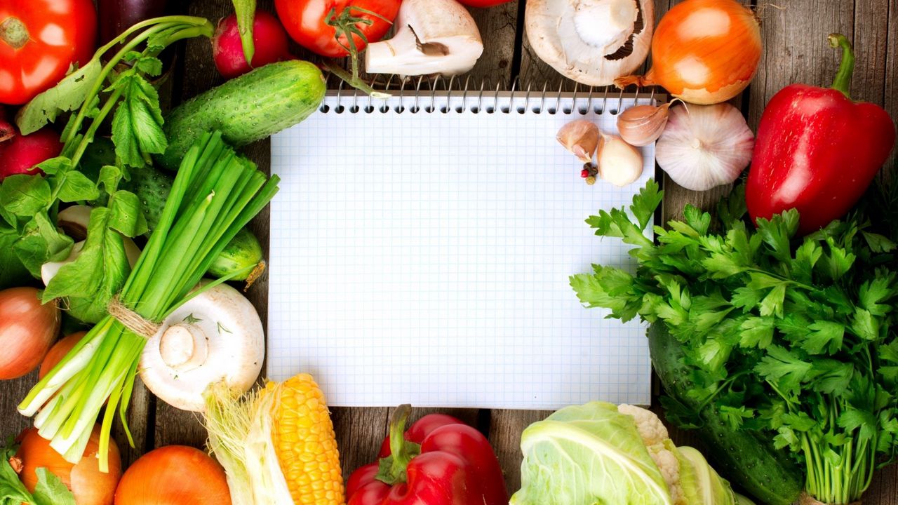 Wallpaper notebook, vegetables, cauliflower, garlic, tomatoes, cucumbers, mushrooms, herbs, corn, red pepper