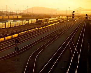 Preview wallpaper oakland, california, railroad, sunset