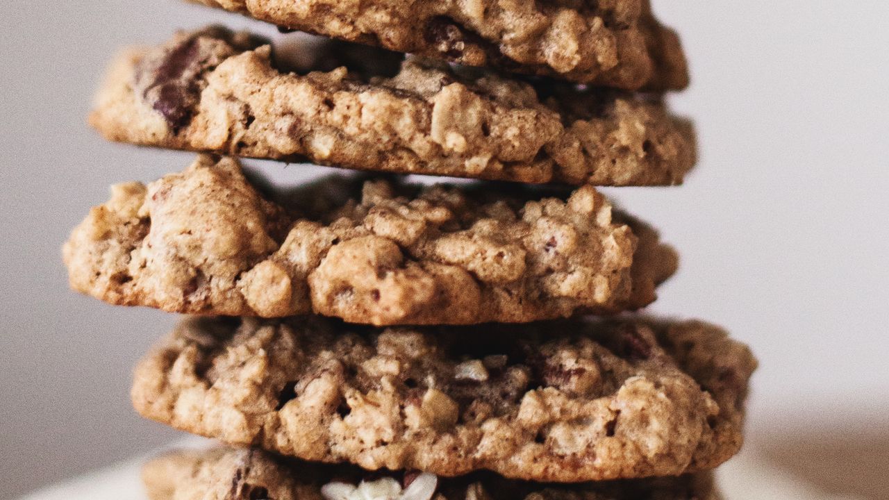 Wallpaper oatmeal cookies, biscuits, brown, dessert