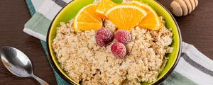 Preview wallpaper oatmeal, porridge, berries, fruit, bowl, breakfast