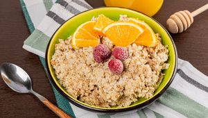 Preview wallpaper oatmeal, porridge, berries, fruit, bowl, breakfast